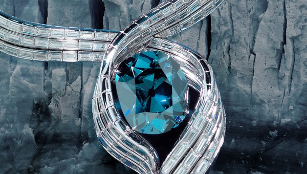 Kim cương xanh thuộc các loại đá quý nhất thế giới 