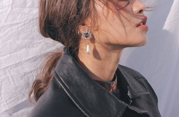 bong-tai-nu-de-thuong_2 Bông tai nữ dễ thương kết hợp với ngọc trai