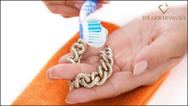 cach-lam-day-chuyen-vang-sang