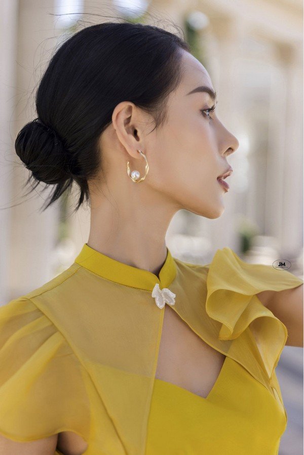 mac-ao-dai-deo-bong-tai-gi Mặc áo dài đeo bông tai gì