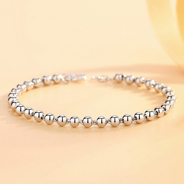 Vòng tay dạng chuỗi hạt